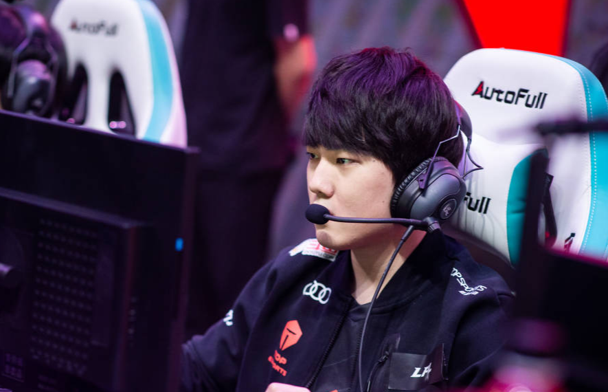 2021 LPL春季赛总决赛战队确定:FPX与RNG巅峰之战即将开启