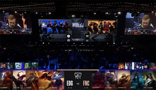 Viper希维尔完美拉扯极限输出 EDG惊险击败FNC