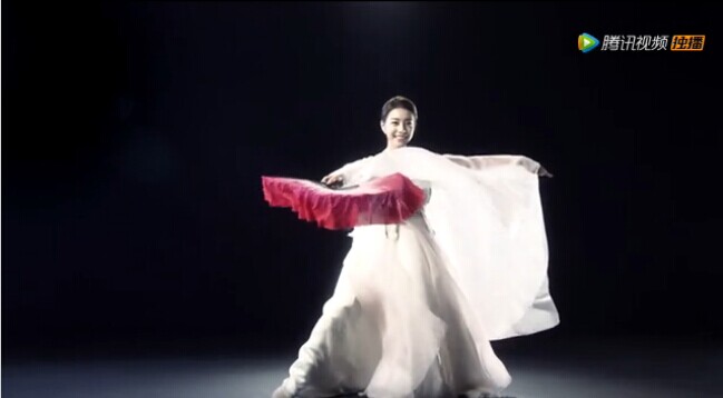 英雄联盟S4总决赛 韩国传统扇子舞