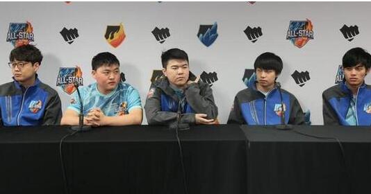 群访LPL：大家想玩盲僧就选了