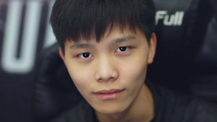 IM经理：爱萝莉或回EDG替补