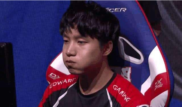 LPL形式渐明朗 EDG恐首次无缘季后赛