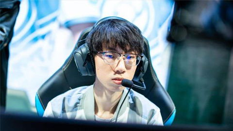 IG转会大动作 宝蓝无意爆料JKL在基地