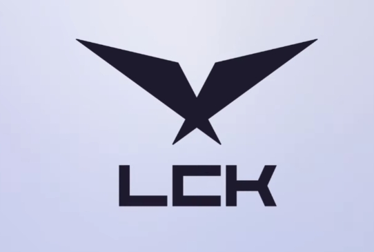 LCK官方：引入线下服务器，本周开始无观众直播比赛