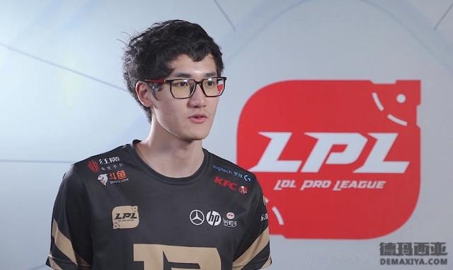 SN遇强队真原形毕露？RNG成失误检验师